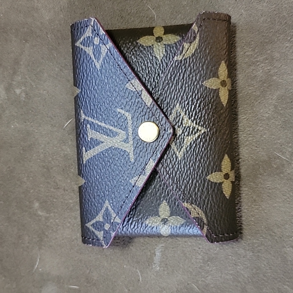 Authentic Louis Vuitton Monogram Kirigami - small